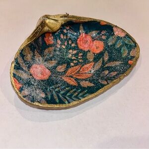 Floral Shell Trinket Dish with Gold Accents